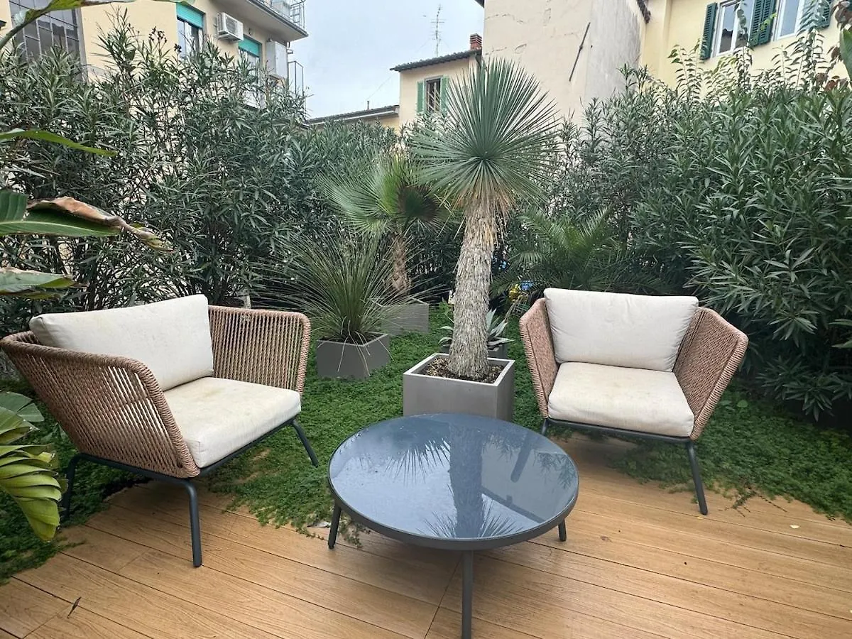 Holiday home Florence Armonia Suite With Jacuzzi Pool