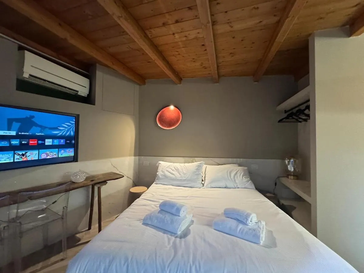 Florence Armonia Suite With Jacuzzi Pool Italy