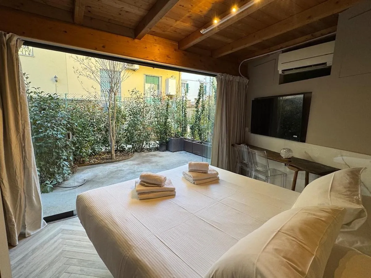 Florence Armonia Suite With Jacuzzi Pool Holiday home