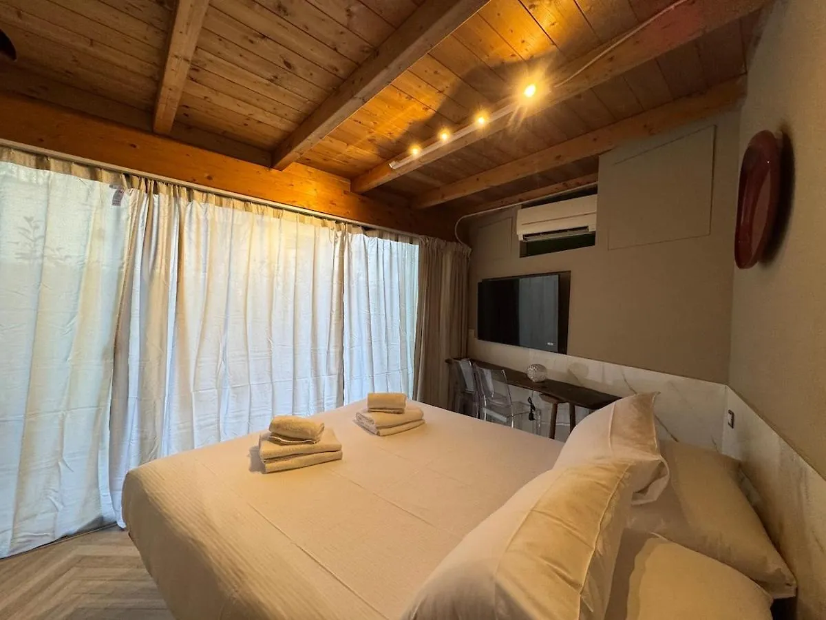 Florence Armonia Suite With Jacuzzi Pool