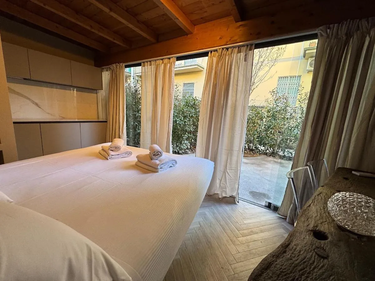 Semesterbostad Florence Armonia Suite With Jacuzzi Pool